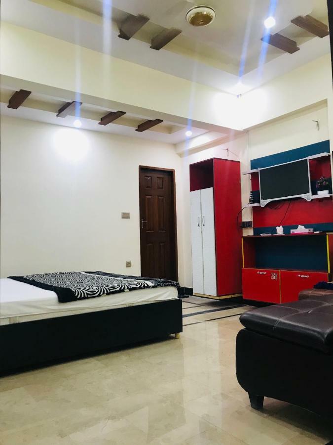 Hotel Second Home Karachi Eksteriør billede